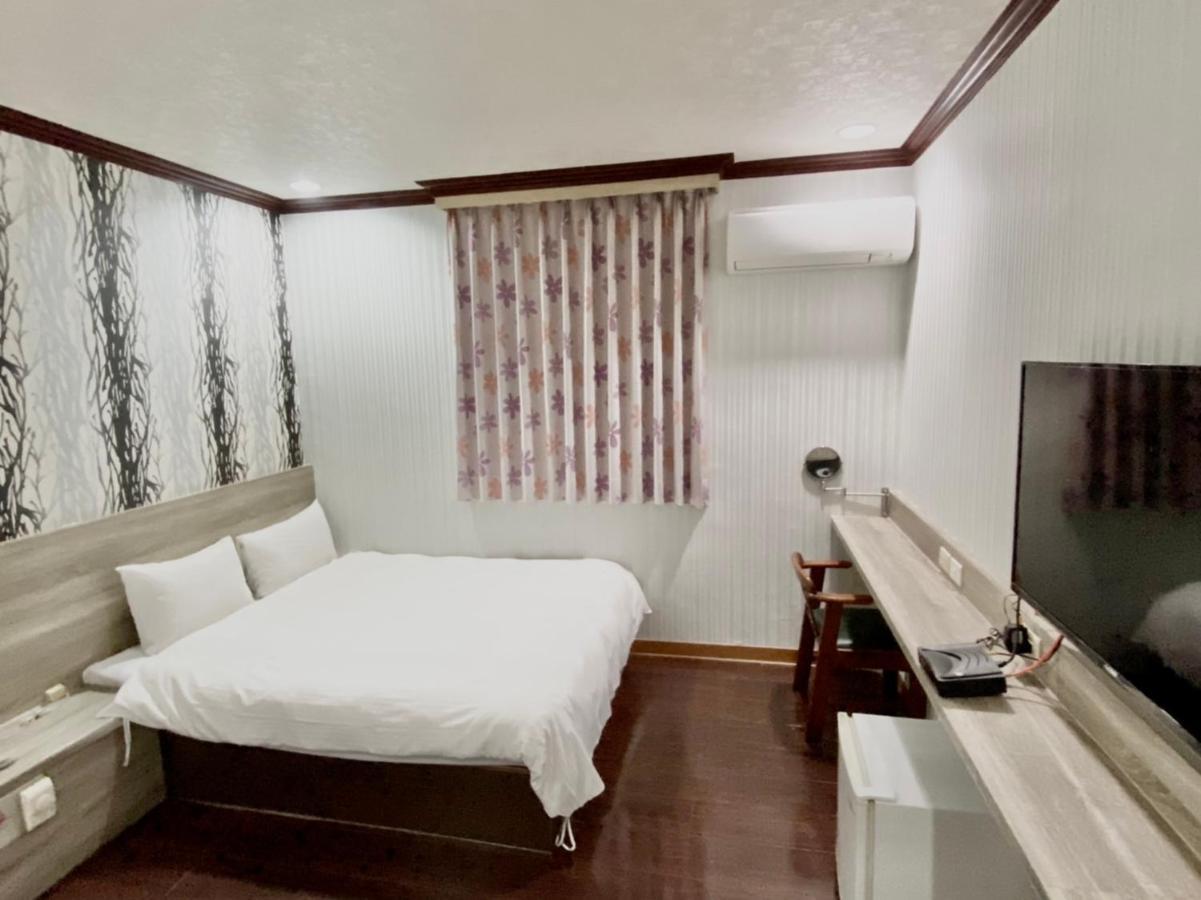 Wl Hotel Hsinchu Екстериор снимка