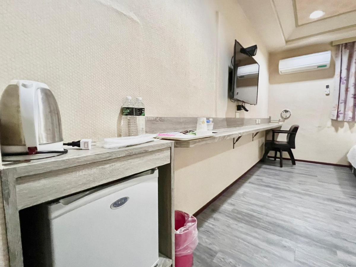 Wl Hotel Hsinchu Екстериор снимка