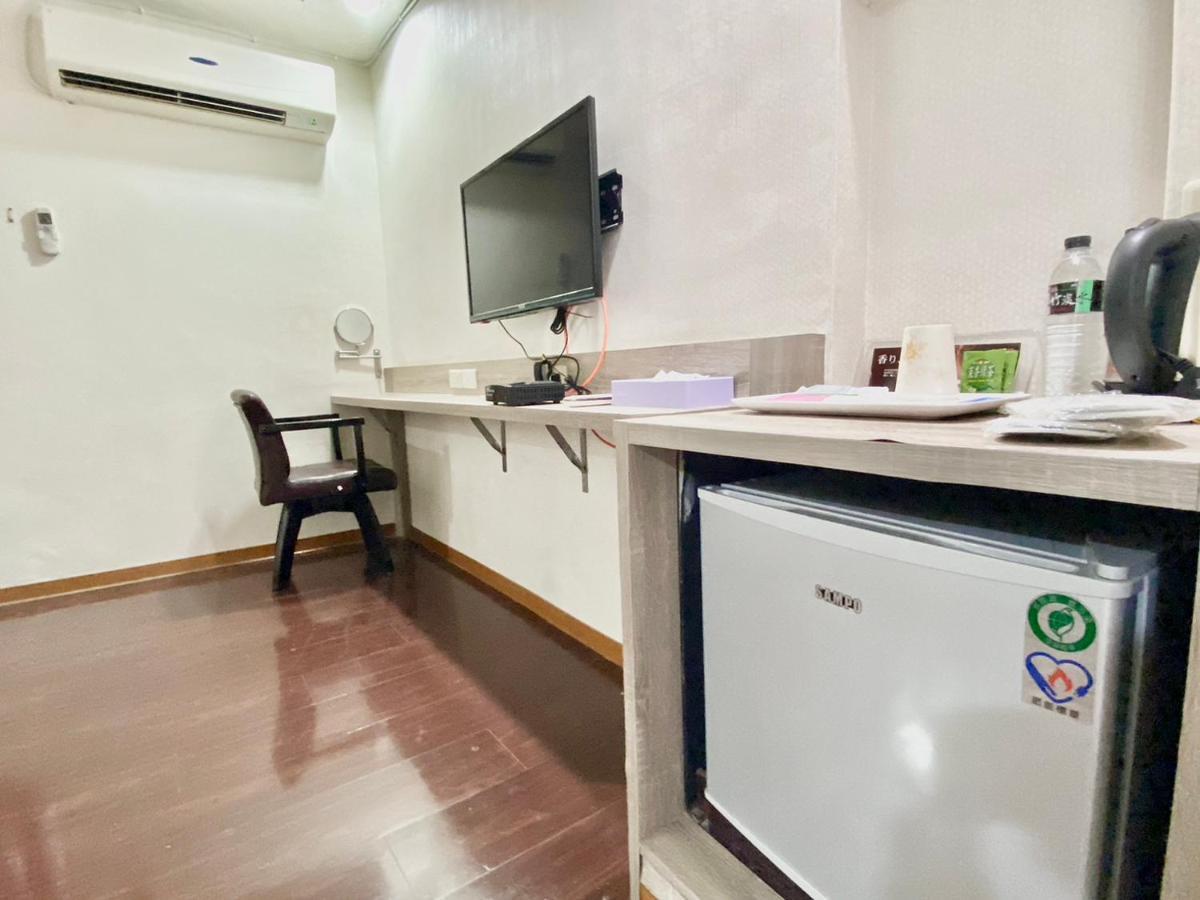Wl Hotel Hsinchu Екстериор снимка