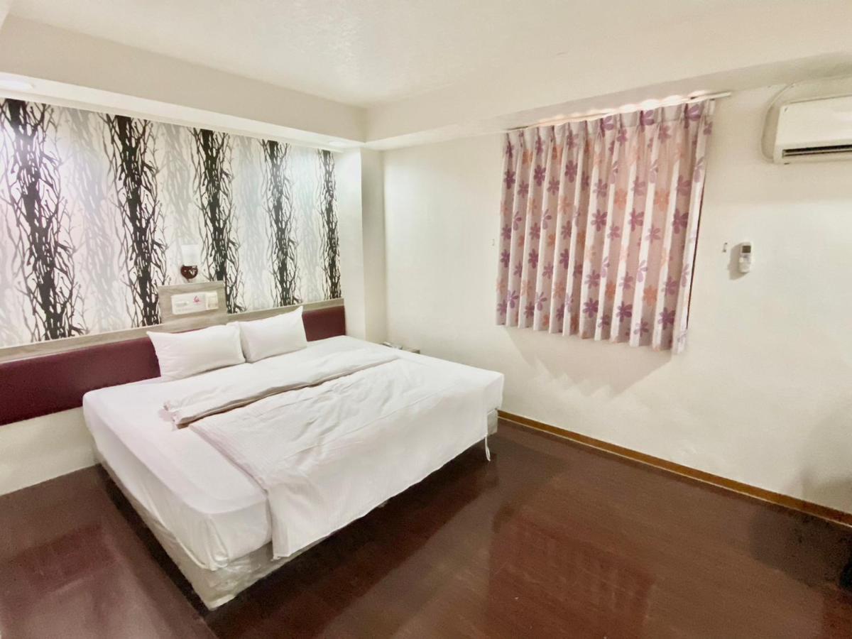Wl Hotel Hsinchu Екстериор снимка
