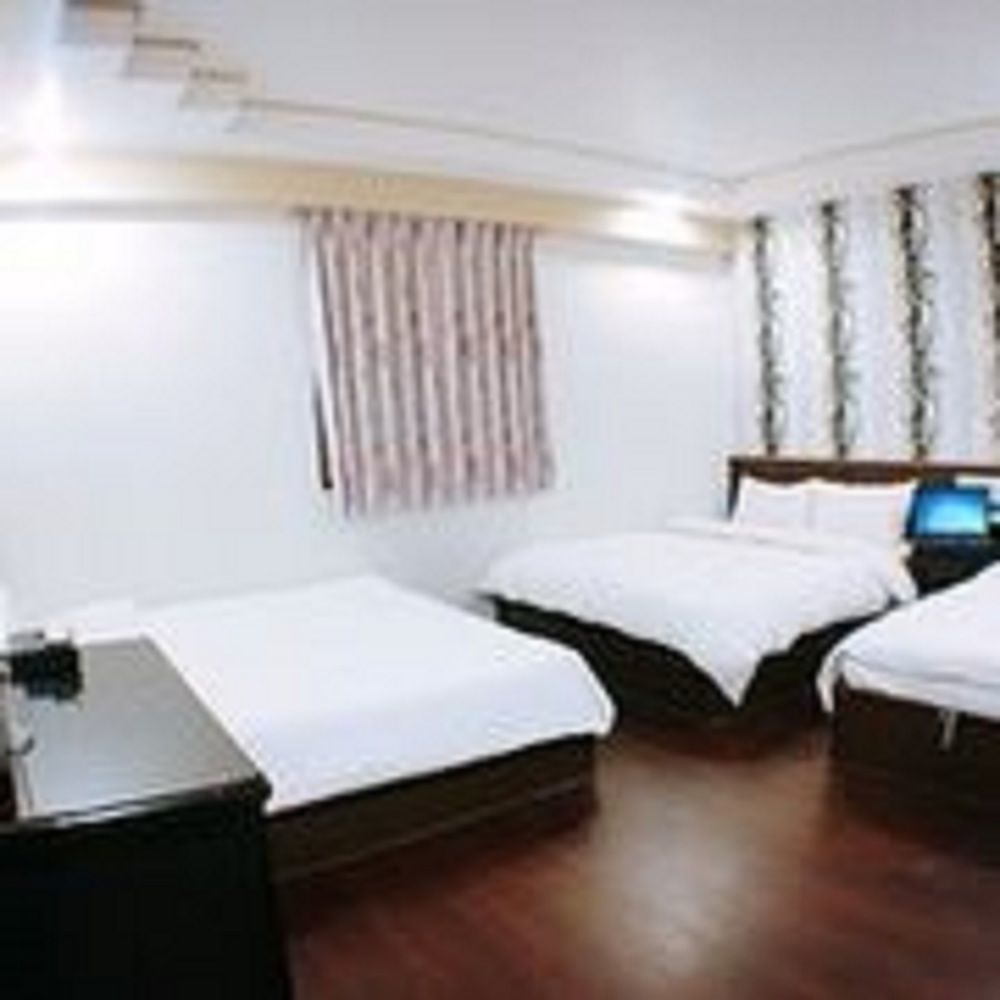 Wl Hotel Hsinchu Екстериор снимка